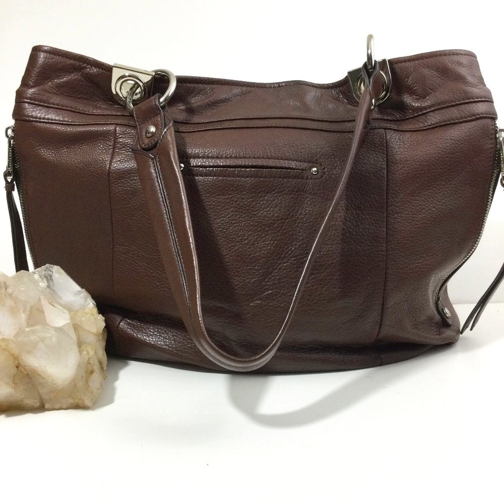 B. Makowsky Large Leather Shoulder Tote Bag - Picture 10 of 13